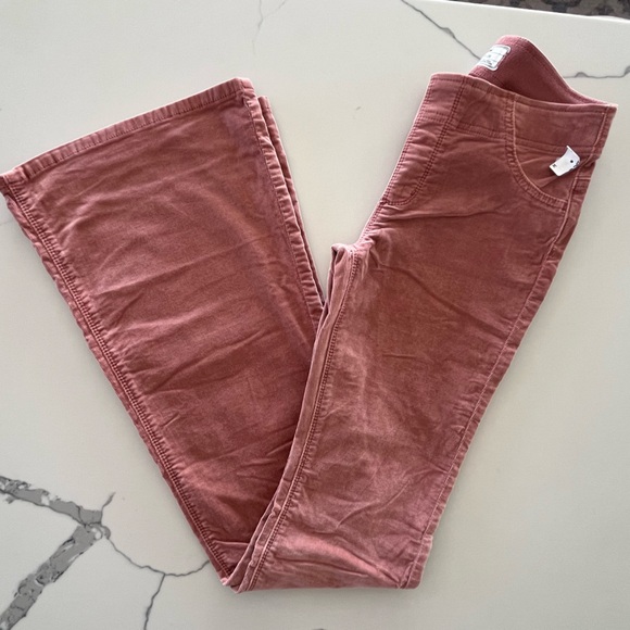 Free People - Penny Pull-On Low-Rise Flare Corduroy Pants - Mauve Pink - Size 26 - Picture 5 of 15